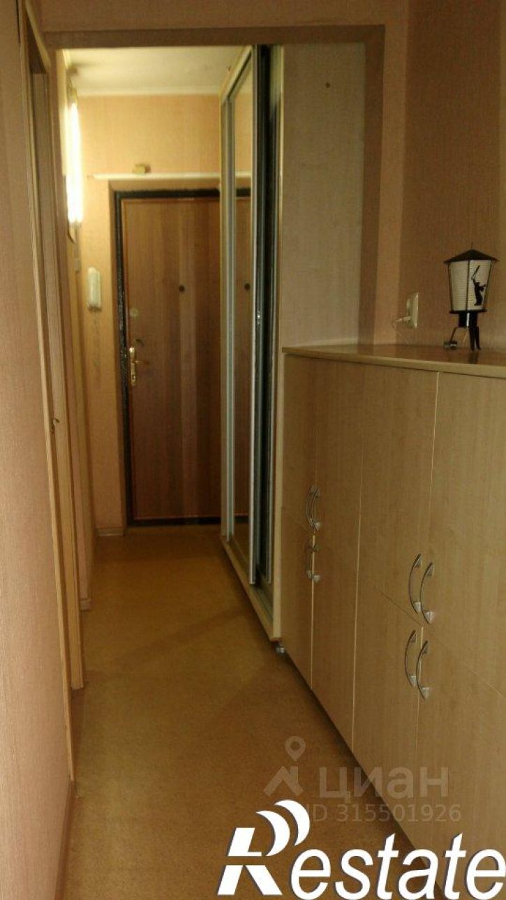 3-комн квартира улица Ломакина, 5А,  д. 5А