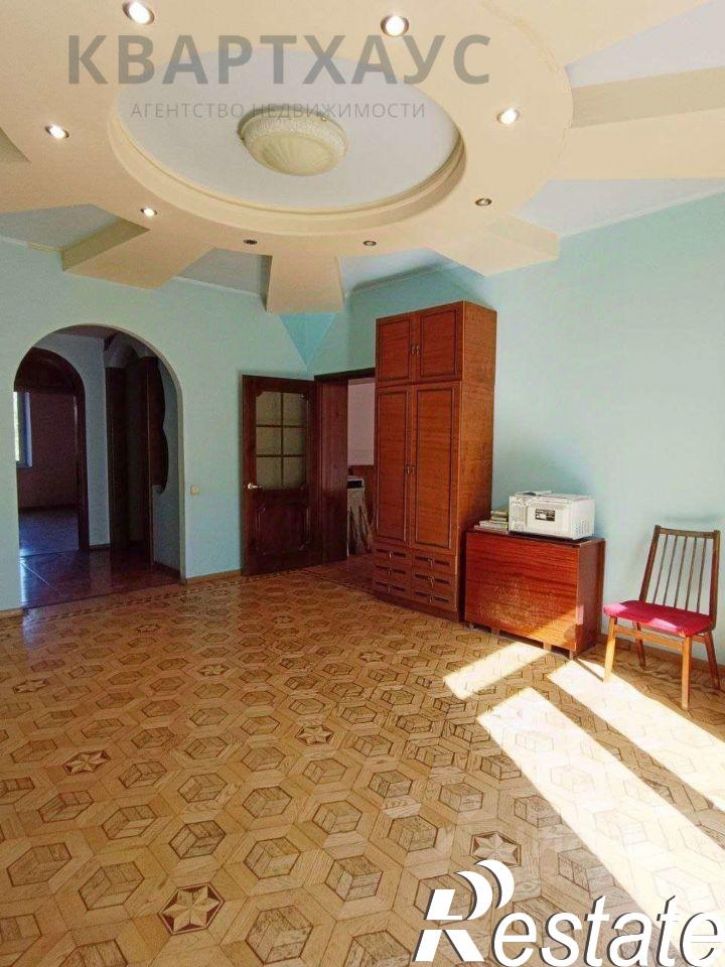 4-комн квартира улица Циолковского, 6,  д. 6