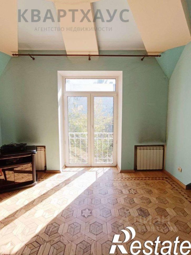 4-комн квартира улица Циолковского, 6,  д. 6