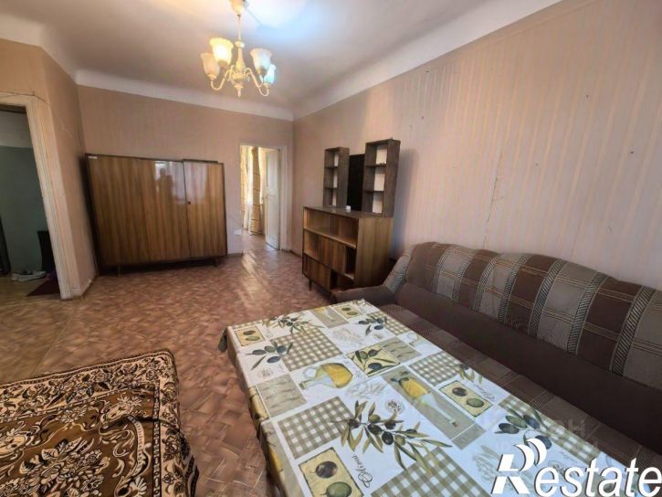 2-комн квартира улица Дзержинского, 42,  д. 42