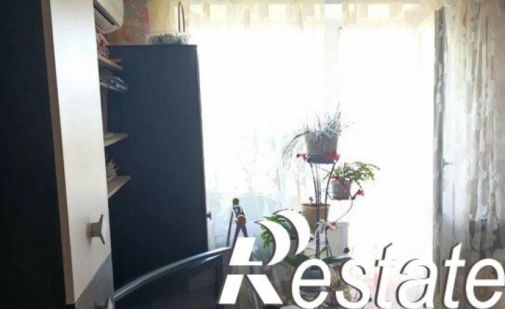 2-комн квартира улица Германа Титова, 30,  д. 30