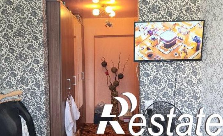 2-комн квартира улица Германа Титова, 30,  д. 30