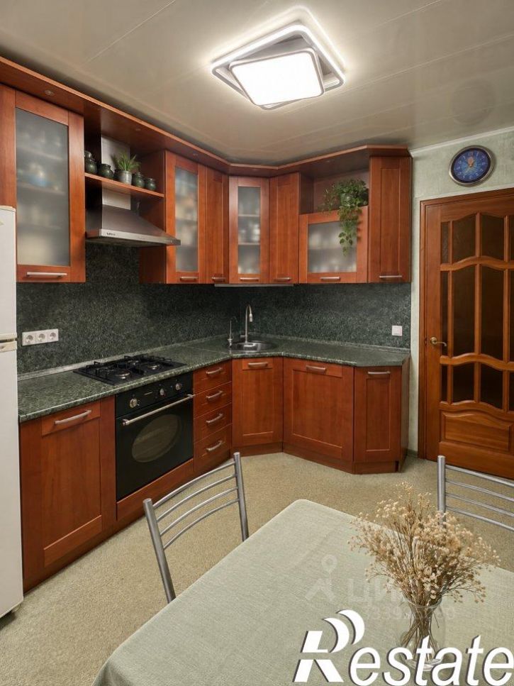 3-комн квартира улица Правды, 4,  д. 4