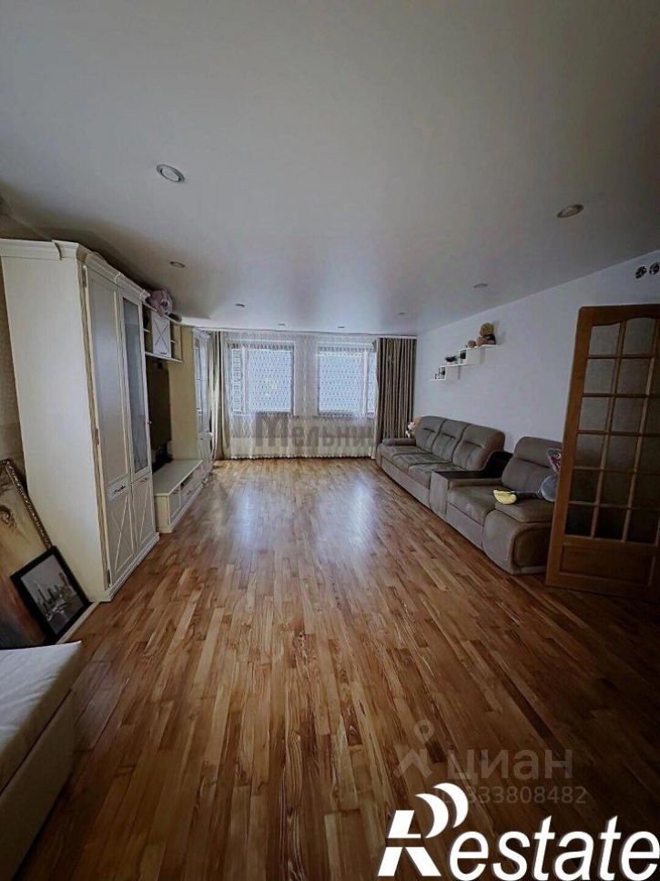 6-комн квартира Ангарская улица, 69/2,  д. 69/2
