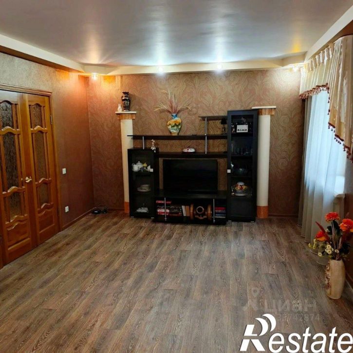 3-комн квартира улица Валентины Терешковой, 26А,  д. 26А