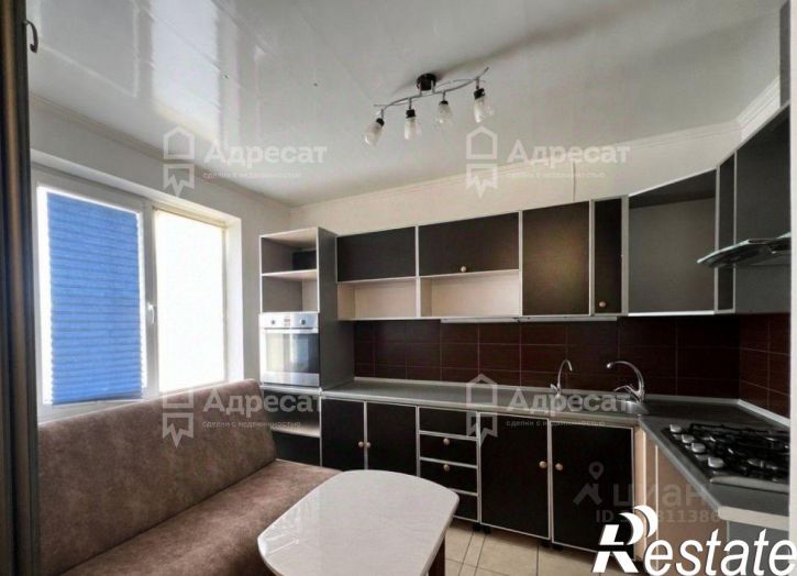 2-комн квартира улица Константина Симонова, 28,  д. 28