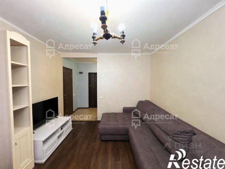 2-комн квартира улица Константина Симонова, 28,  д. 28