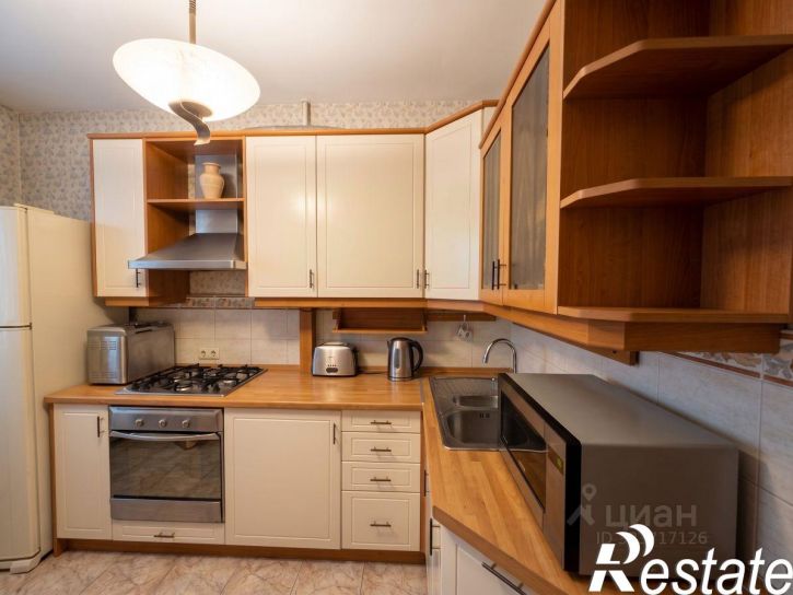 3-комн квартира улица Кирова, 92,  д. 92