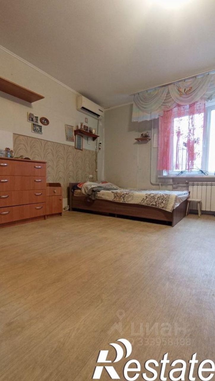 3-комн квартира улица Быстрова, 80А,  д. 80А
