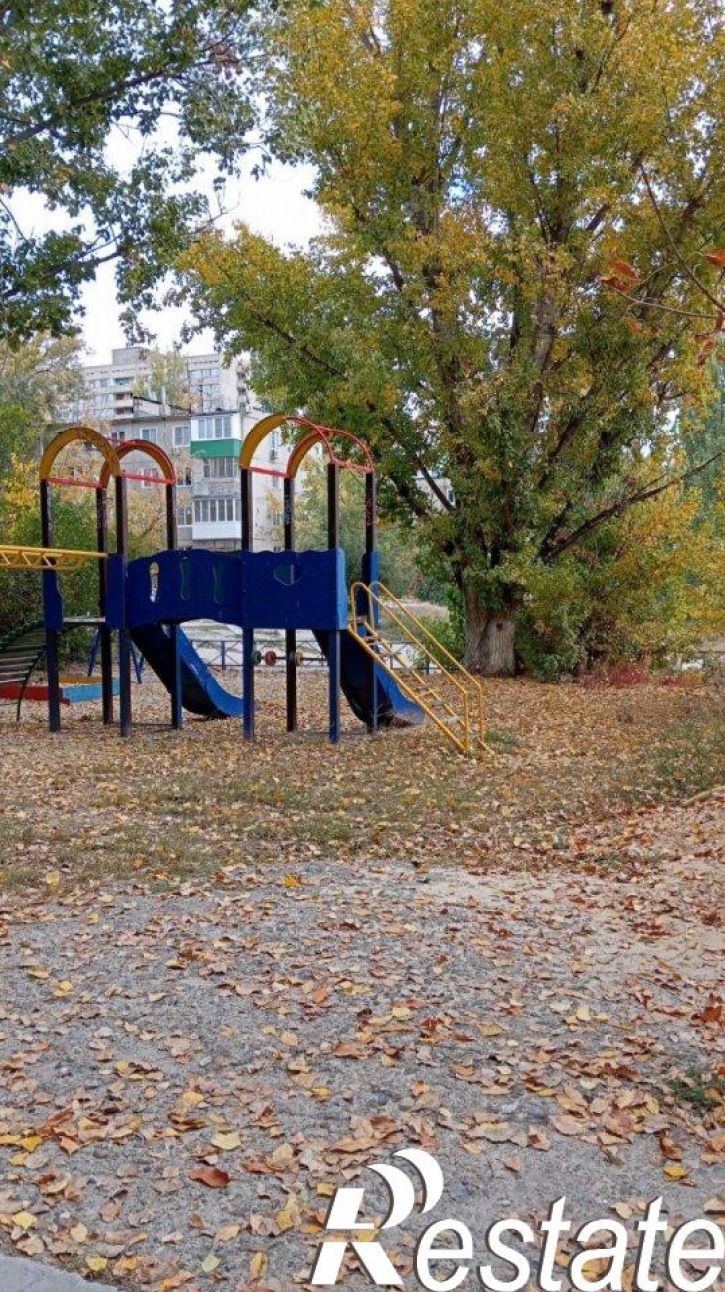 3-комн квартира улица Быстрова, 80А,  д. 80А