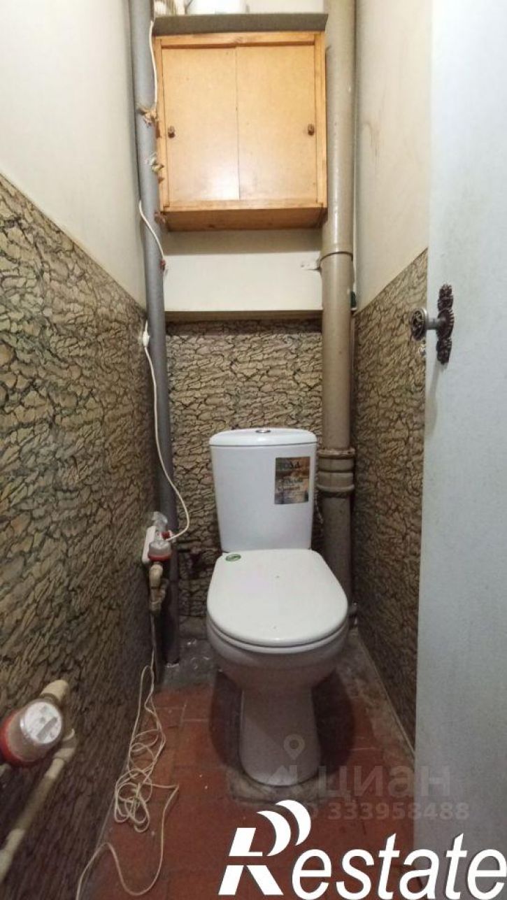 3-комн квартира улица Быстрова, 80А,  д. 80А
