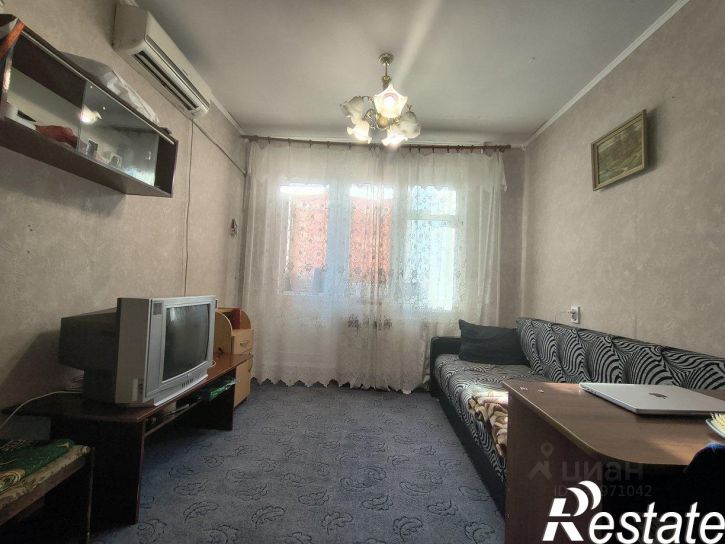 1-комн квартира улица Космонавтов, 37,  д. 37