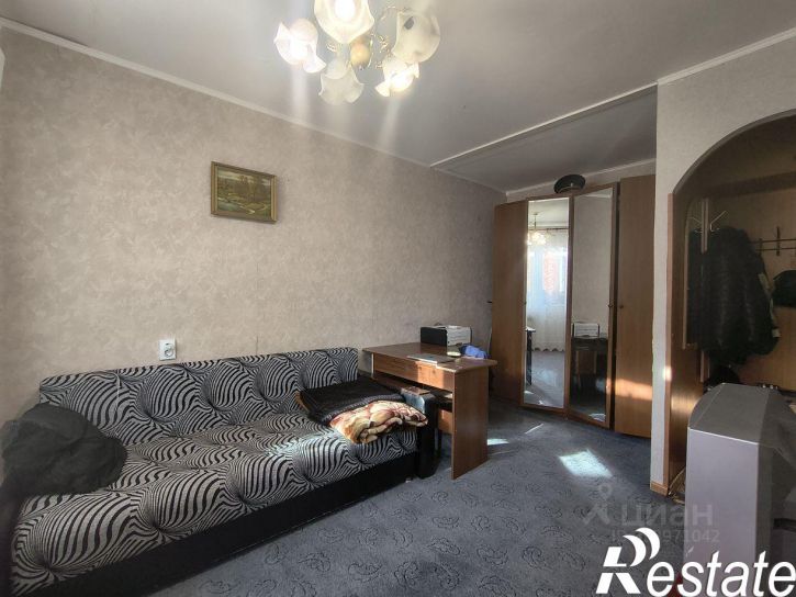 1-комн квартира улица Космонавтов, 37,  д. 37