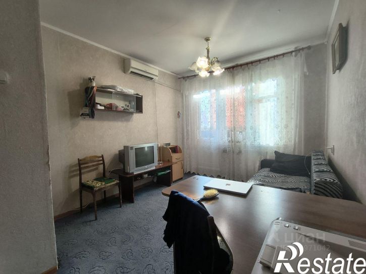 1-комн квартира улица Космонавтов, 37,  д. 37