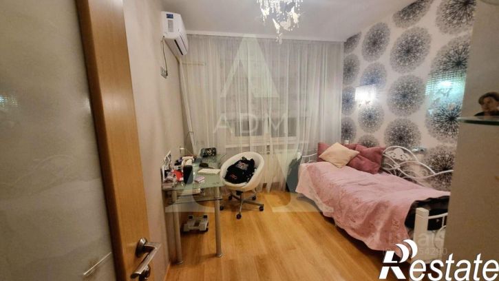 3-комн квартира улица Кирова, 92,  д. 92