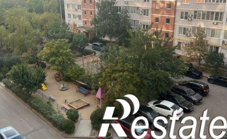 4-комн квартира Двинская улица, 13А,  д. 13А