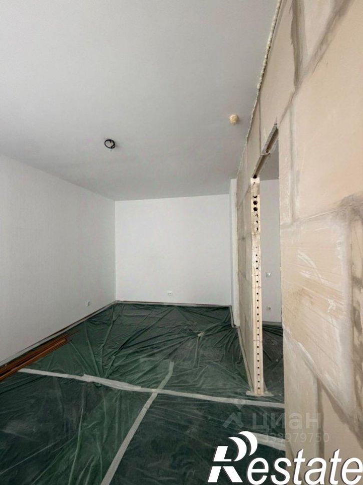 2-комн квартира улица 64-й Армии, 135А,  д. 135А