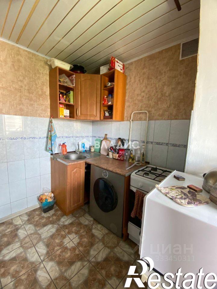 Сдать комнату за 13 000 рублей на улица Ткачёва, 13