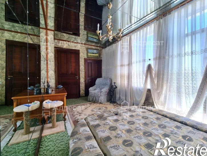 3-комн квартира ул. Мира,  д.18