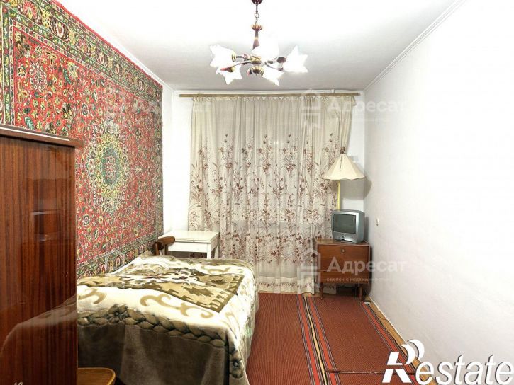 3-комн квартира ул. Петроградская,  д.7