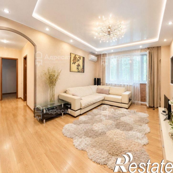 3-комн квартира ул. Новороссийская,  д.11