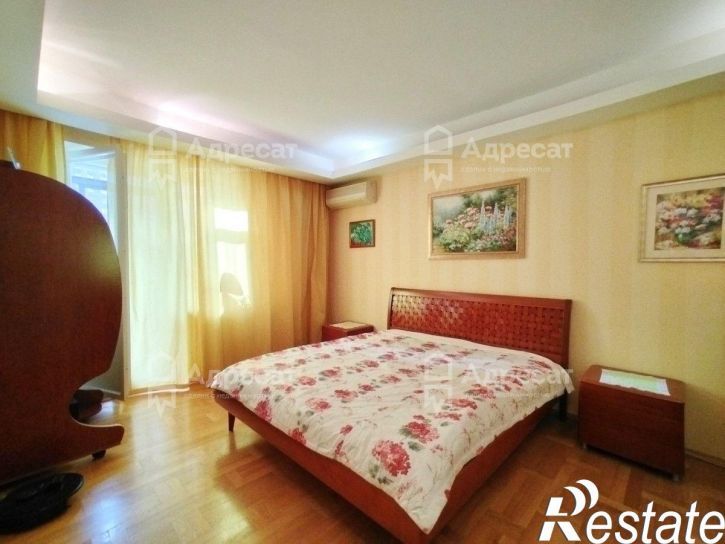 3-комн квартира ул. Ярославская,  д.10
