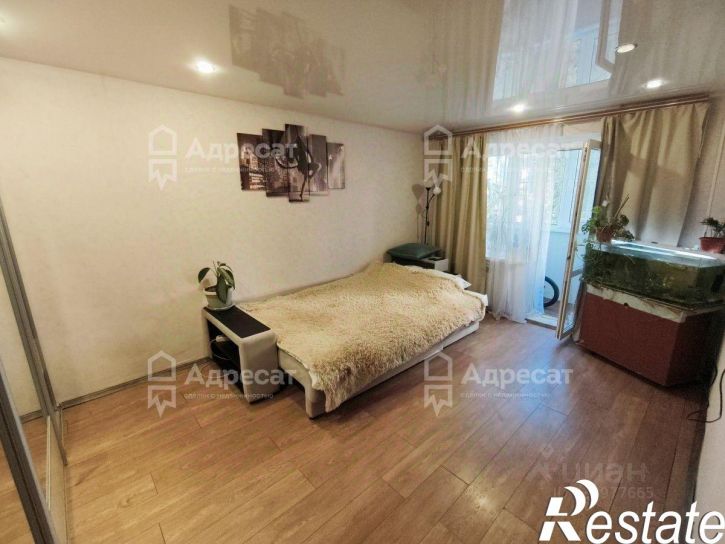 4-комн квартира улица Богданова, 1/3,  д. 1/3