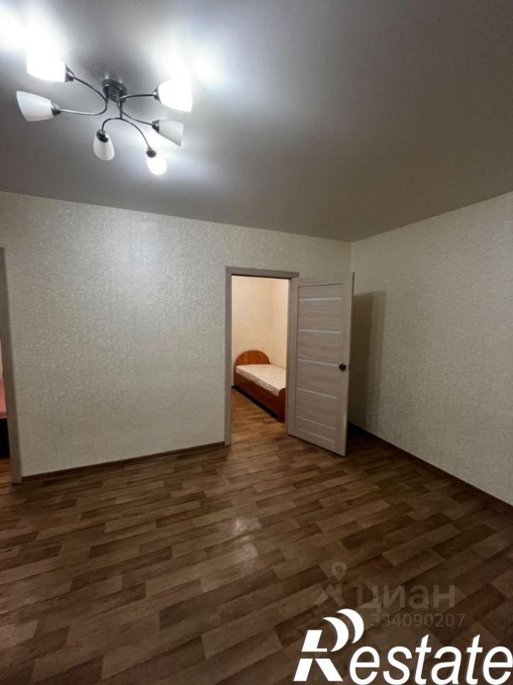 3-комн квартира улица Качалова, 46,  д. 46