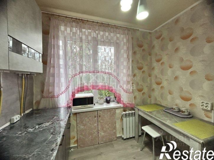 1-комн квартира Лазоревая улица, 203,  д. 203