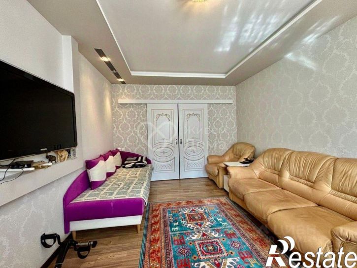 2-комн квартира улица Землячки, 50,  д. 50