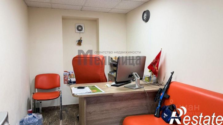 Торговое помещение улица Землячки, 28,  д. 28