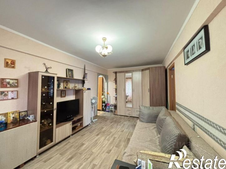 3-комн квартира улица Ломакина, 5А,  д. 5А