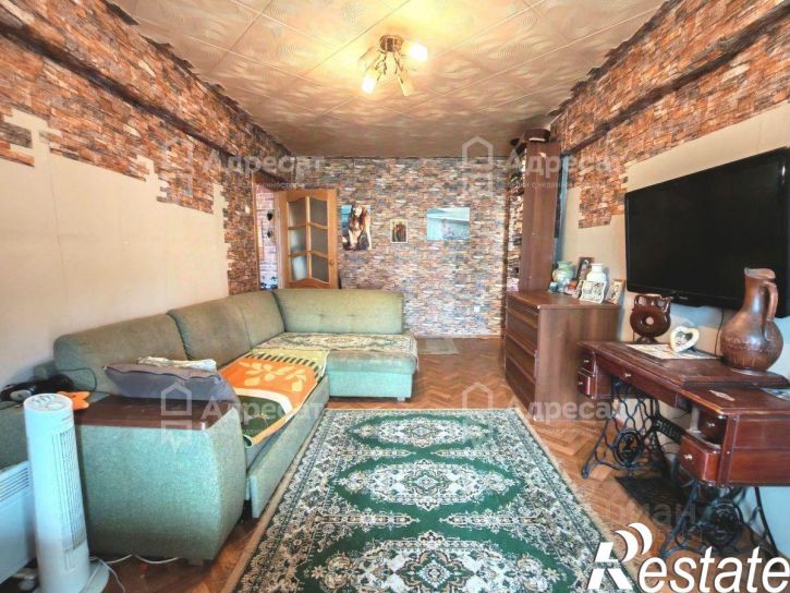3-комн квартира улица Козьмы Минина, 8А,  д. 8А
