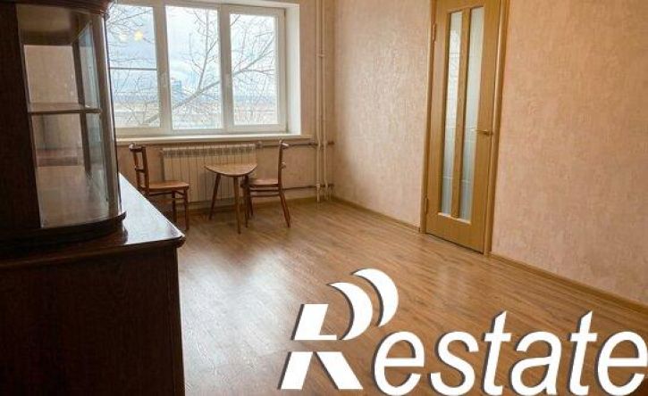 3-комн квартира улица Пархоменко, 27,  д. 27