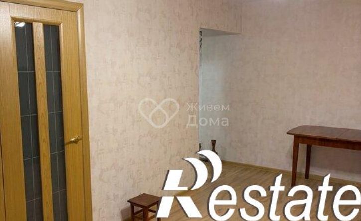 3-комн квартира улица Пархоменко, 27,  д. 27