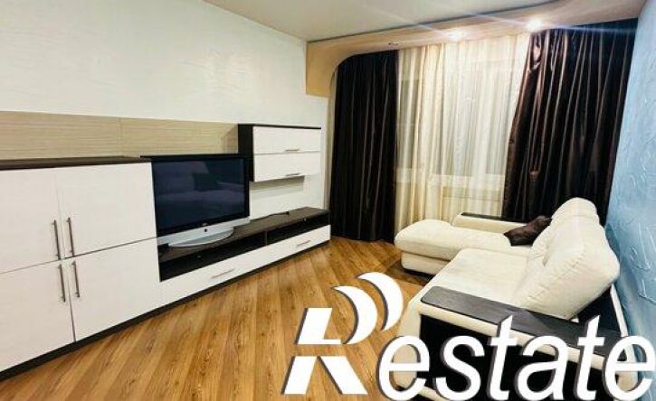 2-комн квартира улица Быстрова, 54,  д. 54
