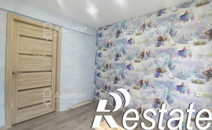 4-комн квартира улица Могилевича, 5,  д. 5