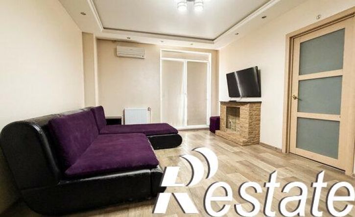 2-комн квартира улица 51-й Гвардейской, 28Б,  д. 28Б