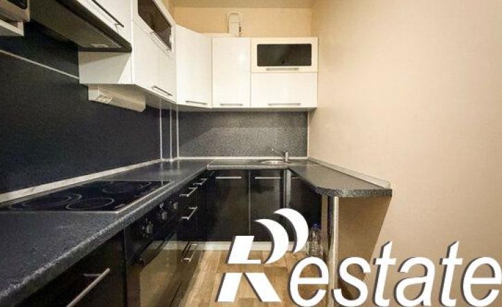 2-комн квартира улица 51-й Гвардейской, 28Б,  д. 28Б