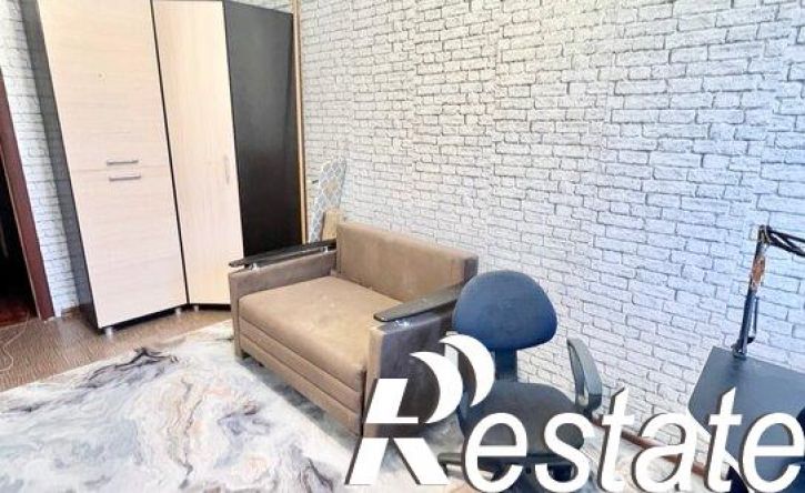 3-комн квартира улица Козьмы Минина, 8А,  д. 8А