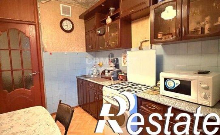 3-комн квартира улица 8-й Воздушной Армии, 37,  д. 37