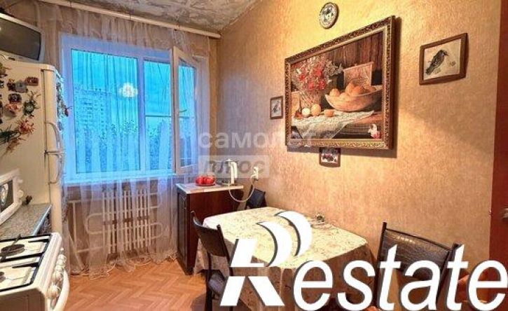 3-комн квартира улица 8-й Воздушной Армии, 37,  д. 37