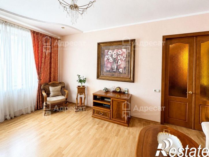 3-комн квартира ул. им. Вершинина,  д.8