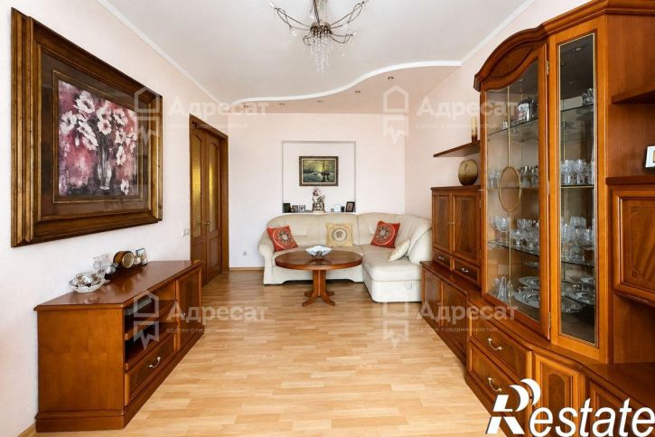 3-комн квартира ул. им. Вершинина,  д.8