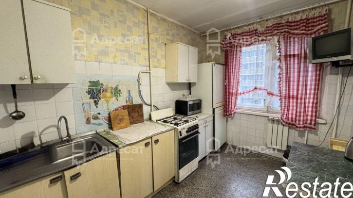 2-комн квартира пр-кт. Героев Сталинграда,  д.44