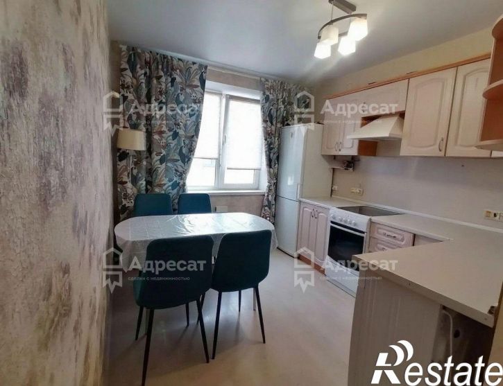 2-комн квартира ул. Комарова,  д.68А