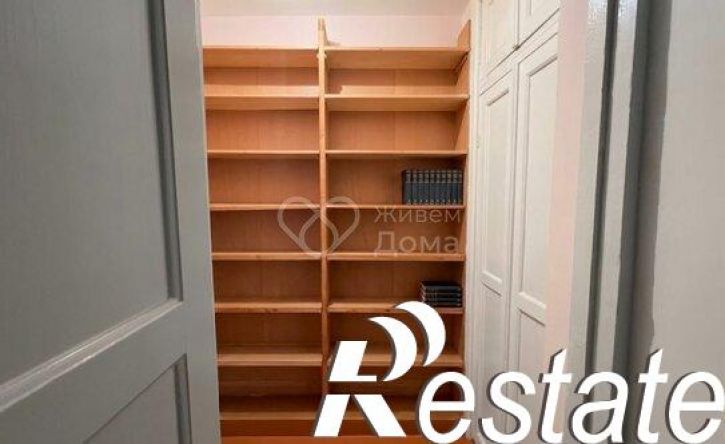 3-комн квартира Университетский проспект, 30,  д. 30