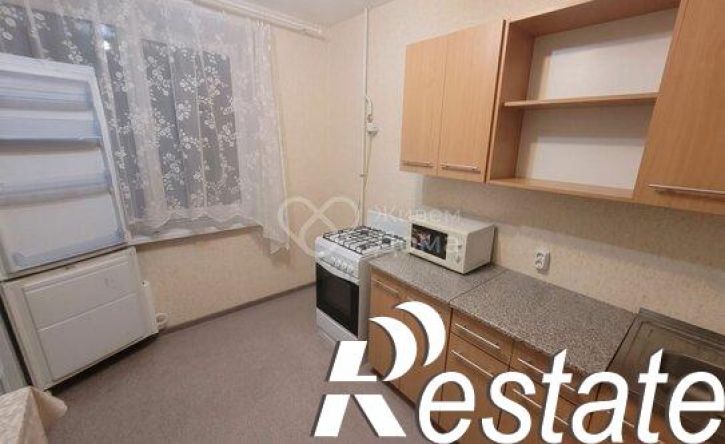 2-комн квартира улица Янки Купалы, 67А,  д. 67А