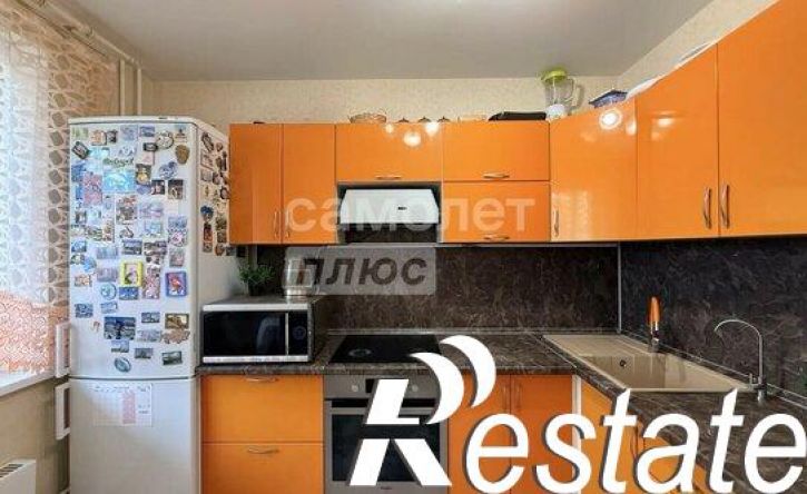2-комн квартира улица Академика Комарова, 68А,  д. 68А