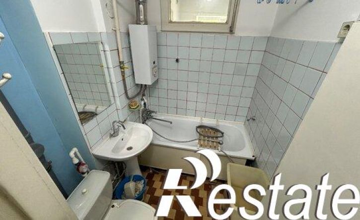 3-комн квартира Университетский проспект, 30,  д. 30